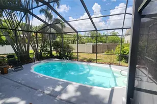 155 69th Ave N, Saint Petersburg, FL 33702 - Photo 2