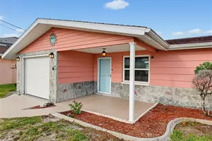 13530 Maria Dr, Hudson, FL 34667 - Photo 4