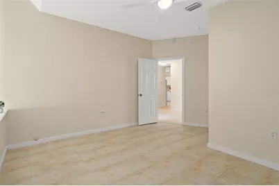 701 Mirror Lake Drive N #102, Saint Petersburg, FL 33701 - Photo 32