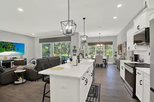 9071 Lenore Ct, Weeki Wachee, FL 34613 - Photo 6