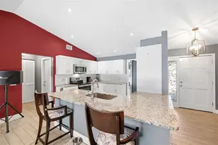 10110 Briar Cir, Hudson, FL 34667 - Photo 12