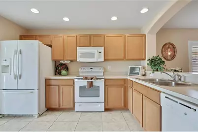 209 Winthrop Drive, Spring Hill, FL 34609 - Photo 10