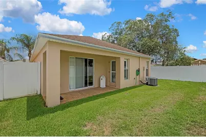 209 Winthrop Drive, Spring Hill, FL 34609 - Photo 4