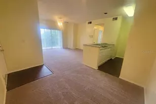 10020 Strafford Oak Ct, Tampa, FL 33624 - Photo 6