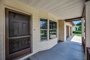 7952 Foxwood Dr, New Port Richey, FL 34653 - Photo 8
