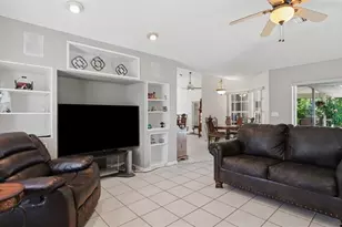 13194 Roseanna Dr, Spring Hill, FL 34609 - Photo 20