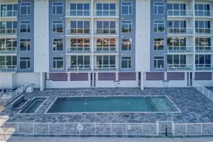 415 Island Way, Clearwater Beach, FL 33767 - Photo 32
