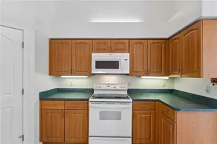 6381 Pinehurst Dr, Spring Hill, FL 34606 - Photo 18