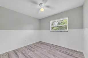 1808 S Club Ct, Tampa, FL 33612 - Photo 16