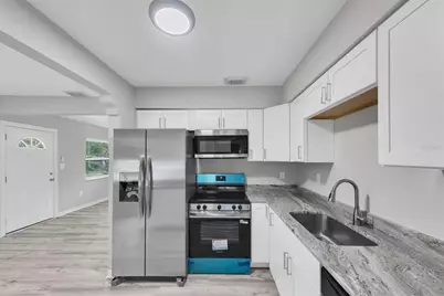 1808 S Club Court, Tampa, FL 33612 - Photo 14