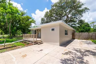 1808 S Club Ct, Tampa, FL 33612 - Photo 32