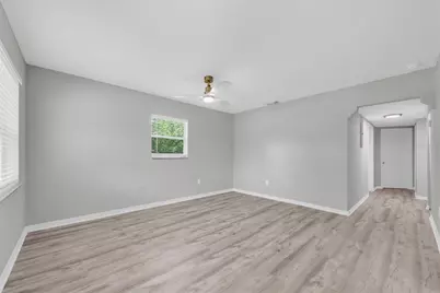 1808 S Club Court, Tampa, FL 33612 - Photo 6