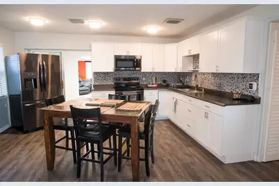 4240 69th Avenue N, Pinellas Park, FL 33781 - Photo 10