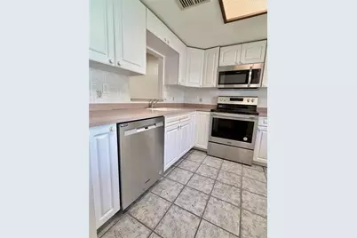 7632 Bayhill Court, New Port Richey, FL 34654 - Photo 6