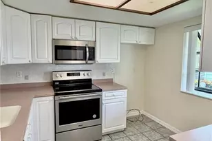 7632 Bayhill Ct, New Port Richey, FL 34654 - Photo 4