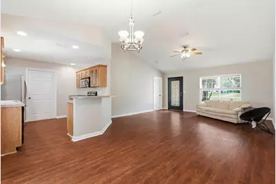 201 SW Thistlewood Lane, Fort White, FL 32038 - Photo 8