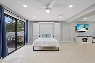 1410 Riverside Dr, Tarpon Springs, FL 34689 - Photo 10