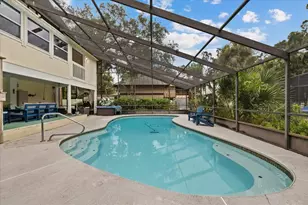 1410 Riverside Dr, Tarpon Springs, FL 34689 - Photo 68