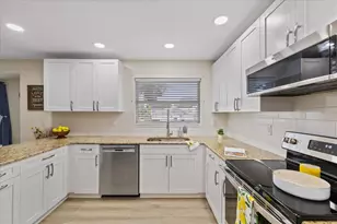 1410 Riverside Dr, Tarpon Springs, FL 34689 - Photo 22