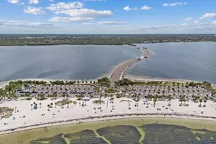 1410 Riverside Dr, Tarpon Springs, FL 34689 - Photo 86