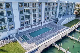 415 Island Way, Clearwater Beach, FL 33767 - Photo 14