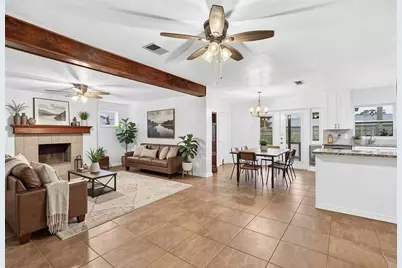 5010 Stolls Avenue, Tampa, FL 33615 - Photo 2