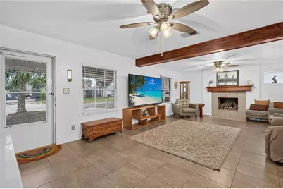 5010 Stolls Avenue, Tampa, FL 33615 - Photo 8