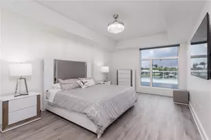 415 Island Way, Clearwater Beach, FL 33767 - Photo 8