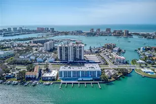415 Island Way, Clearwater Beach, FL 33767 - Photo 26