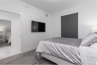 415 Island Way #207, Clearwater Beach, FL 33767 - Photo 14