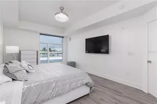 415 Island Way, Clearwater Beach, FL 33767 - Photo 10