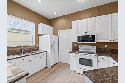 7637 Wimpole Drive, New Port Richey, FL 34655 - Photo 14