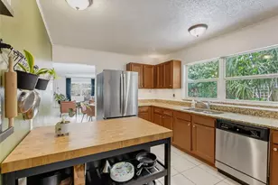 5704 13th St, Zephyrhills, FL 33542 - Photo 22