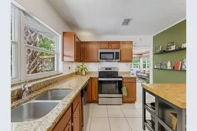 5704 13th Street, Zephyrhills, FL 33542 - Photo 24