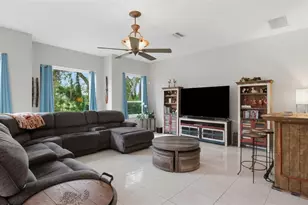 10400 Ramble Ridge Ct, Weeki Wachee, FL 34613 - Photo 6