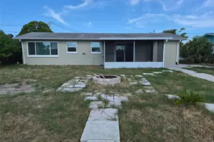 13636 Veronica Dr, Hudson, FL 34667 - Photo 2