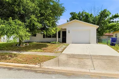 7819 Royal Stewart Drive, New Port Richey, FL 34653 - Photo 2
