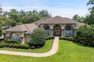 10470 Ramble Ridge Ct, Weeki Wachee, FL 34613 - Photo 2