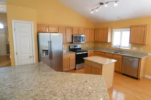 6200 Ashfield Pl, Wesley Chapel, FL 33545 - Photo 2