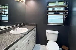 6088 Fairway Dr, Ridge Manor, FL 33523 - Photo 8