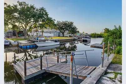 14905 Old Dixie Highway, Hudson, FL 34667 - Photo 10