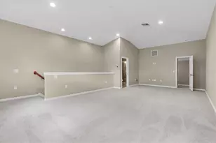 1526 Lake Polo Dr, Odessa, FL 33556 - Photo 38