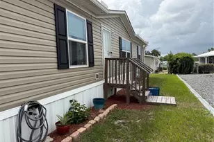 9209 Fontaine Dr, Brooksville, FL 34613 - Photo 18