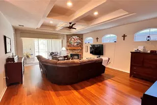 5561 Legend Hills Ln, Spring Hill, FL 34609 - Photo 2