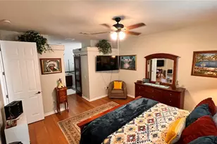 5561 Legend Hills Ln, Spring Hill, FL 34609 - Photo 32