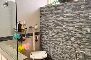 5561 Legend Hills Ln, Spring Hill, FL 34609 - Photo 36