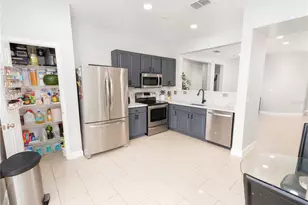 9644 Simeon Dr, Land O Lakes, FL 34638 - Photo 10