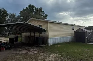 7651 E Derby Oaks Dr, Floral City, FL 34436 - Photo 2