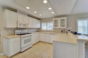 [Address not provided], Tarpon Springs, FL 34689 - Photo 22