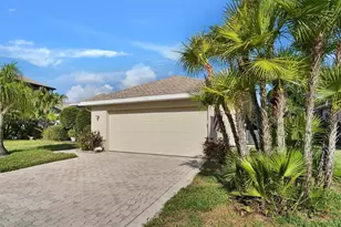 [Address not provided], Tarpon Springs, FL 34689 - Photo 2
